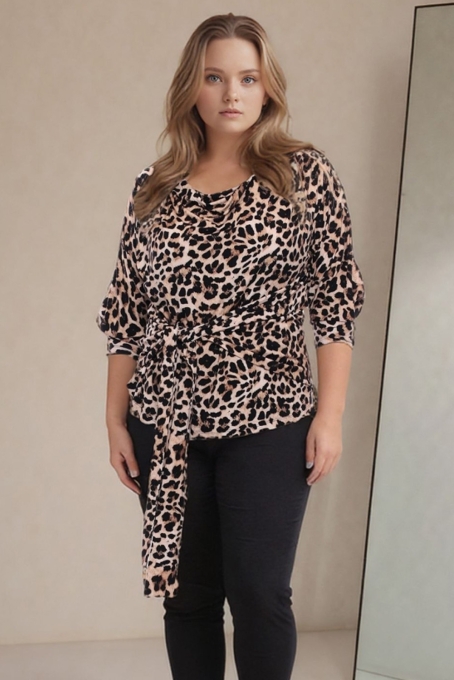 LANNA wendbares Blusenshirt aus TENCEL™Modal (Leo)